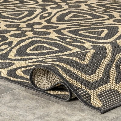 NuLOOM Dakota Geometric Indoor And Outdoor Area Rug 3 NuLOOM Dakota Geometric Indoor And Outdoor Area Rug - Image 3