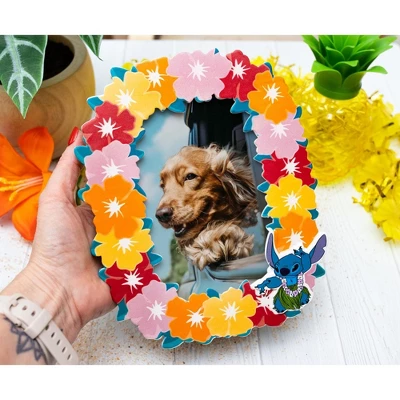 Silver Buffalo Disney Lilo & Stitch Die-Cut Photo Frame | 4 X 6 Inches 5 Silver Buffalo Disney Lilo & Stitch Die-Cut Photo Frame | 4 X 6 Inches - Image 5