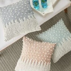 Mina Victory Textured Gradual Dots Outdoor Throw Pillow -Home Decoration Sale GUEST 4bbbb9fa 4c34 47cb 990d 90cddf8a1ade