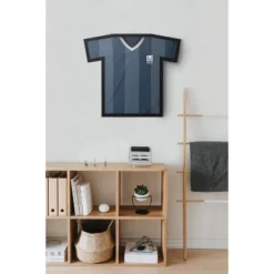 T-Shirt T-Framed Display Medium - Umbra -Home Decoration Sale GUEST 6cde1372 d103 48d8 9de3 b4c8a813bbb1