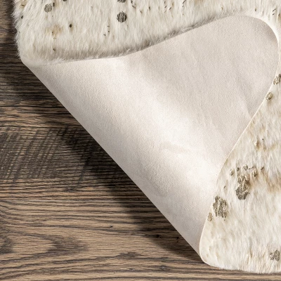 NuLOOM Iraida Contemporary Faux Cowhide Area Rug 6 NuLOOM Iraida Contemporary Faux Cowhide Area Rug - Image 6