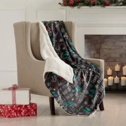 Great Bay Home Velvet Plush Fleece Reversible Warm And Cozy Holiday Throw -Home Decoration Sale GUEST a375a61a ed2f 476c 9e43 0e5d0f5fb84a
