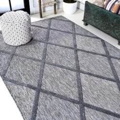 Salines Diamond Trellis Indoor/Outdoor Area Rug - JONATHAN Y 16 Salines Diamond Trellis Indoor/Outdoor Area Rug - JONATHAN Y -Home Decoration Sale GUEST a38fde58 8380 4a2c b465 07e2542bcee4