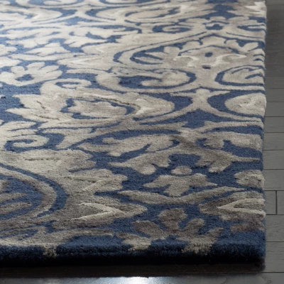 Angelica Damask Tufted Accent Rug - Safavieh 1 Angelica Damask Tufted Accent Rug - Safavieh