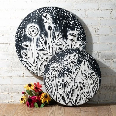 Sullivans Hammered Metal Wall Medallions Set Of 2, 23"H & 18"H Black 2 Sullivans Hammered Metal Wall Medallions Set Of 2, 23"H & 18"H Black - Image 2