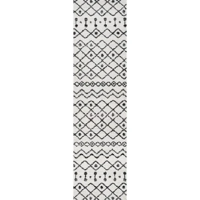 Aksil Moroccan Beni Souk Area Rug - JONATHAN Y 1 Aksil Moroccan Beni Souk Area Rug - JONATHAN Y